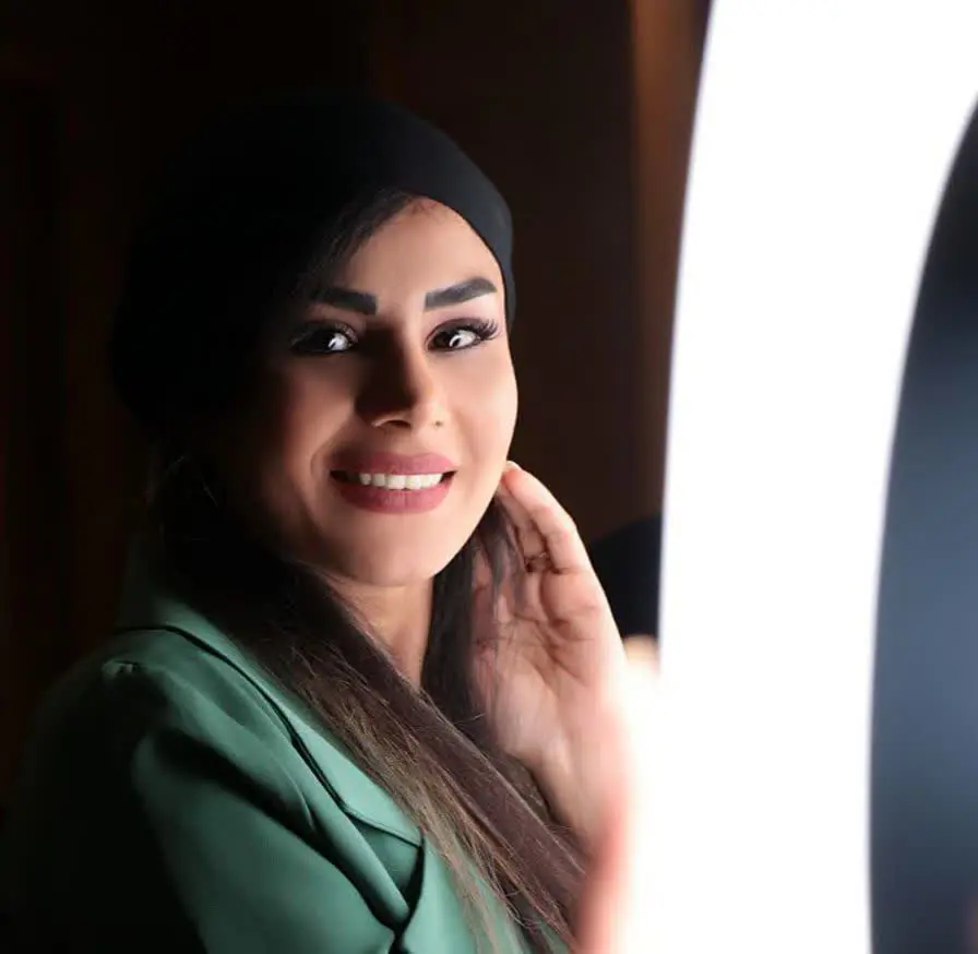 سالن زیبایی و آموزشگاه ملکه شرقی